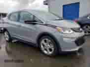 2019 Chevrolet Bolt EV LT z VIN 1G1FY6S09K4137560, wystawiony jako Copart lot #48683244 z przebiegiem 27 289 mil mil oraz . Historia ofert i sprzedaży dostępna na DreamBid. Obrazek 4.