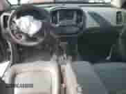 2016 Chevrolet Colorado 4WD WT с VIN 1GCHTBEA1G1244008, выставлен на аукционе Copart как лот 53510515 с пробегом 112 109 миль миль и Списание • Salvage title. История ставок и продаж доступна на DreamBid. Изображение 8.