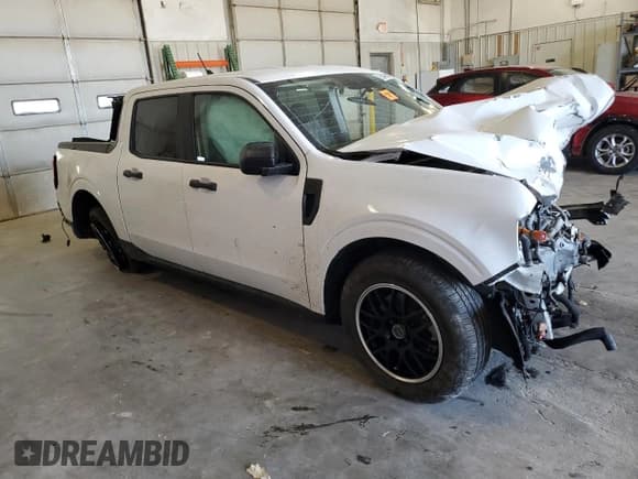 ✅ 2022 Ford Maverick XL • VIN: 3FTTW8E33NRA57796 • Lot: 92462835. Wystawiony na Copart z przebiegiem Nie podano. Bezpłatny archiwum sprzedaży aukcyjnych z USA i szczegółowy raport historii pojazdu na DreamBid. Zdjęcie 4.