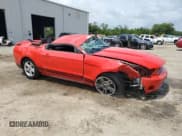 ✅ 2012 Ford Mustang V6 • VIN: 1ZVBP8AM2C5280769 • Lot: 85714135. Wystawiony na Copart z przebiegiem Nie podano. Bezpłatny archiwum sprzedaży aukcyjnych z USA i szczegółowy raport historii pojazdu na DreamBid. Zdjęcie 4.