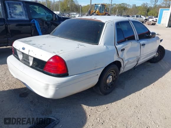 ✅ 2004 Ford Police Interceptor Base w/3.27 Axle • VIN: 2FAHP71W64X114527 • Lot: 41814129. Listed on IAAI with 94,246 mi. Free auction sales archive from the USA and detailed vehicle history report at DreamBid. Image 4.