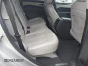 ✅ 2016 Cadillac SRX Luxury Collection • VIN: 3GYFNBE36GS580815 • Лот: 43554449. Опубликован ранее на IAAI с пробегом 131 498 миль. Бесплатный доступ к архиву аукционных продаж из США и подробный отчёт об истории автомобиля на DreamBid. Изображение 8.