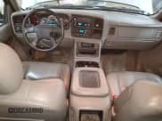 ✅ 2006 Chevrolet Silverado 1500 Work Truck • VIN: 2GCEC19Z261331938 • Лот: 85434764. Опубликован ранее на Copart с пробегом 120 937 миль. Бесплатный доступ к архиву аукционных продаж из США и подробный отчёт об истории автомобиля на DreamBid. Изображение 8.