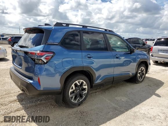 ✅ 2025 Subaru Forester Premium • VIN: JF2SLDDC6SH416619 • Lot: 74264644. Listed on Copart with 324 mi. Free auction sales archive from the USA and detailed vehicle history report at DreamBid. Image 3.