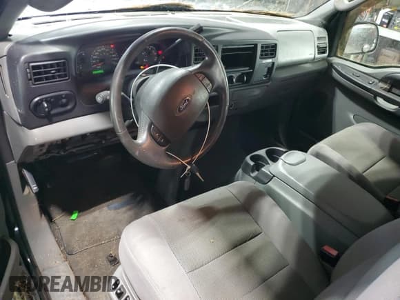 ✅ 2005 Ford Excursion Special Serv • VIN: 1FMNU41S55EB25471 • Лот: 91046135. Опубликован ранее на Copart с пробегом 98 595 миль. Бесплатный доступ к архиву аукционных продаж из США и подробный отчёт об истории автомобиля на DreamBid. Изображение 8.