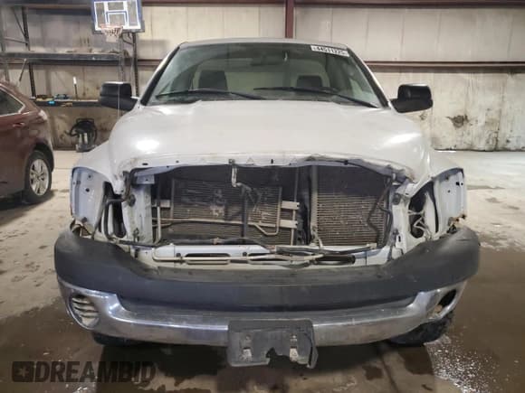 ✅ 2009 Dodge 2500 ST • VIN: 3D7KS26TX9G563684 • Lot: 44511225. Wystawiony na Copart z przebiegiem 216 565 mil. Bezpłatny archiwum sprzedaży aukcyjnych z USA i szczegółowy raport historii pojazdu na DreamBid. Zdjęcie 5.