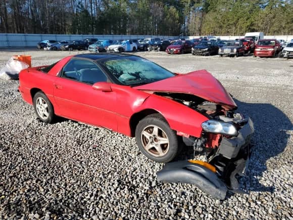 1999 Chevrolet Camaro z VIN 2G1FP22K7X2118595, wystawiony jako Copart lot #48475125 z przebiegiem Nie podano mil oraz Szkoda całkowita • Salvage title. Historia ofert i sprzedaży dostępna na DreamBid. Obrazek 4.