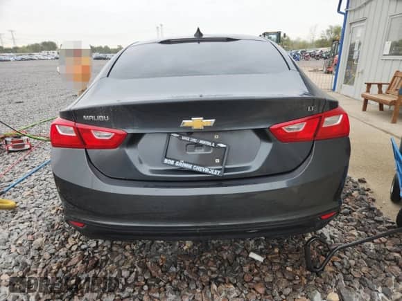 ✅ 2018 Chevrolet Malibu LT • VIN: 1G1ZD5ST9JF176911 • Lot: 86437605. Wystawiony na Copart z przebiegiem 62 234 mil mil. Skorzystaj z bezpłatnego archiwum sprzedaży aukcyjnych z USA i zobacz szczegółowy raport historii pojazdu na DreamBid. Zdjęcie 6.