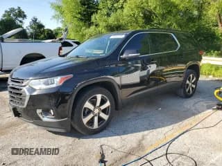 ✅ 2021 Chevrolet Traverse LT • VIN: 1GNERHKW2MJ174025 • Lot: 60928705. Wystawiony na Copart z przebiegiem 60 123 mil. Bezpłatny archiwum sprzedaży aukcyjnych z USA i szczegółowy raport historii pojazdu na DreamBid. Zdjęcie 1.