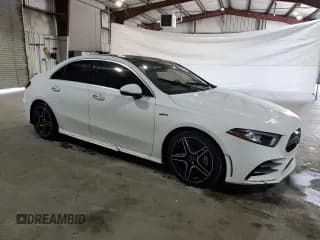 ✅ 2020 Mercedes-Benz A 35 AMG • VIN: W1K3G5BB8LJ204067 • Лот: 89691135. Опубликован ранее на Copart с пробегом 67 750 миль. Бесплатный доступ к архиву аукционных продаж из США и подробный отчёт об истории автомобиля на DreamBid. Изображение 4.