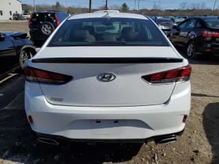 ✅ 2018 Hyundai Sonata Limited • VIN: 5NPE34AF9JH713801 • Лот: 46431493. Опубликован ранее на Copart с пробегом 88 710 миль. Бесплатный доступ к архиву аукционных продаж из США и подробный отчёт об истории автомобиля на DreamBid. Изображение 6.