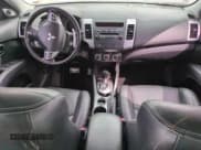 ✅ 2012 Mitsubishi Outlander GT • VIN: JA4JS4AX0CU001528 • Lot: 71155644. Wystawiony na Copart z przebiegiem 112 907 mil. Bezpłatny archiwum sprzedaży aukcyjnych z USA i szczegółowy raport historii pojazdu na DreamBid. Zdjęcie 8.