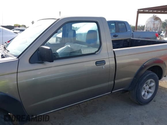 ✅ 2001 Nissan Frontier XE • VIN: 1N6DD21SX1C308632 • Lot: 42100901. Listed on IAAI with 150,600 mi. Free auction sales archive from the USA and detailed vehicle history report at DreamBid. Image 14.