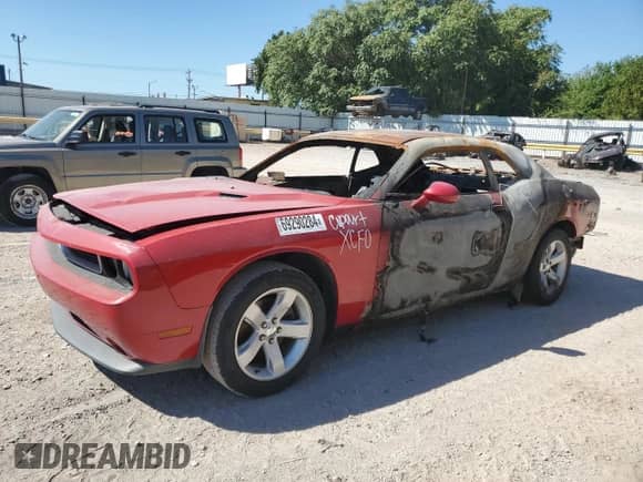 ✅ 2012 Dodge Challenger SXT • VIN: 2C3CDYAG2CH269195 • Lot: 69290284. Wystawiony na Copart z przebiegiem Nie podano. Bezpłatny archiwum sprzedaży aukcyjnych z USA i szczegółowy raport historii pojazdu na DreamBid. Zdjęcie 1.