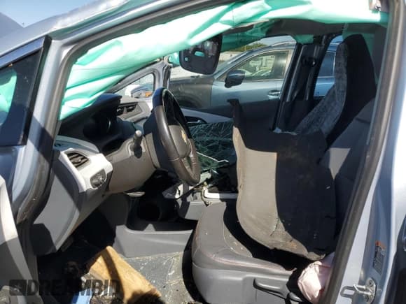 ✅ 2017 Chevrolet Bolt EV Premier • VIN: 1G1FX6S09H4183501 • Lot: 53435234. Wystawiony na Copart z przebiegiem Nie podano. Bezpłatny archiwum sprzedaży aukcyjnych z USA i szczegółowy raport historii pojazdu na DreamBid. Zdjęcie 7.