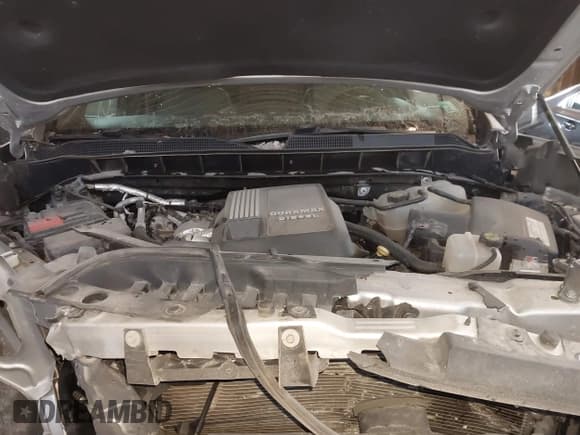 ✅ 2020 Chevrolet Silverado 1500 RST • VIN: 3GCUYEET8LG311055 • Lot: 41610226. Listed on IAAI with 88,332 mi. Free auction sales archive from the USA and detailed vehicle history report at DreamBid. Image 10.