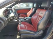 ✅ 2015 Dodge Challenger R/T Plus • VIN: 2C3CDZBT7FH797675 • Lot: 60572523. Wystawiony na Copart z przebiegiem 94 033 mil. Bezpłatny archiwum sprzedaży aukcyjnych z USA i szczegółowy raport historii pojazdu na DreamBid. Zdjęcie 7.