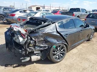 ✅ 2022 Kia Stinger GT-Line • VIN: KNAE35LD0N6113263 • Lot: 43313768. Wystawiony na IAAI z przebiegiem 66 461 mil. Bezpłatny archiwum sprzedaży aukcyjnych z USA i szczegółowy raport historii pojazdu na DreamBid. Zdjęcie 4.