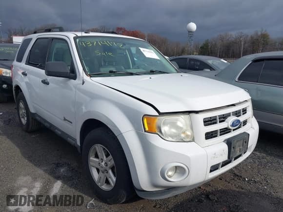 ✅ 2011 Ford Escape Hybrid • VIN: 1FMCU5K37BKB92669 • Lot: 43714192. Wystawiony na IAAI z przebiegiem 301 203 mil. Bezpłatny archiwum sprzedaży aukcyjnych z USA i szczegółowy raport historii pojazdu na DreamBid. Zdjęcie 1.