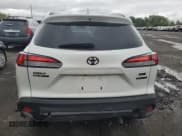 ✅ 2024 Toyota Corolla Cross Hybrid S • VIN: 7MUFBABG3RV025110 • Lot: 54606865. Wystawiony na Copart z przebiegiem 6 218 mil. Bezpłatny archiwum sprzedaży aukcyjnych z USA i szczegółowy raport historii pojazdu na DreamBid. Zdjęcie 6.