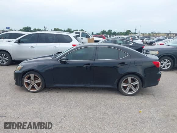 ✅ 2012 Lexus IS 250 • VIN: JTHBF5C20C5169250 • Lot: 43067980. Listed on IAAI with 152,900 mi. Free auction sales archive from the USA and detailed vehicle history report at DreamBid. Image 14.