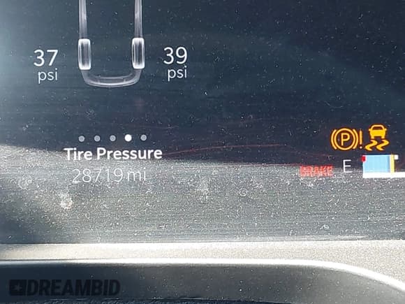 ✅ 2024 Jeep Grand Cherokee Altitude • VIN: 1C4RJKAG3R8557396 • Lot: 42823588. Listed on IAAI with 28,719 mi. Free auction sales archive from the USA and detailed vehicle history report at DreamBid. Image 16.