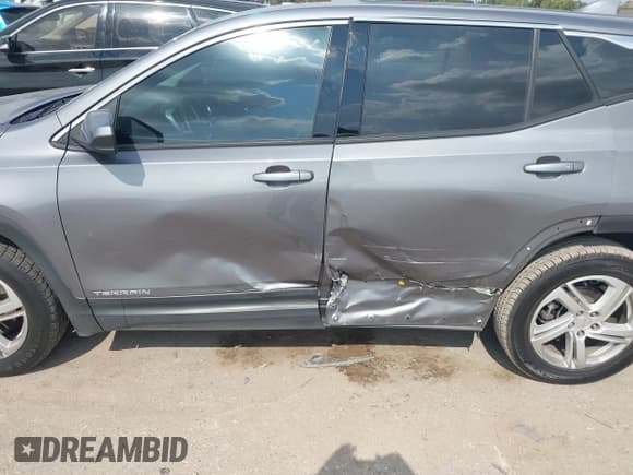 ✅ 2018 GMC Terrain SLE • VIN: 3GKALMEX7JL133128 • Lot: 43478010. Listed on IAAI with 87,685 mi. Free auction sales archive from the USA and detailed vehicle history report at DreamBid. Image 6.