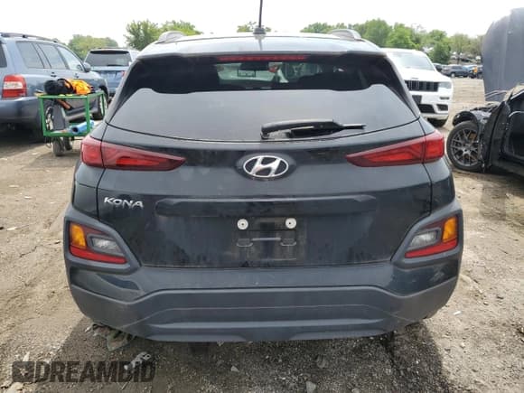 ✅ 2018 Hyundai Kona SEL • VIN: KM8K62AA9JU097151 • Лот: 64304364. Опубликован ранее на Copart с пробегом 85 498 миль. Бесплатный доступ к архиву аукционных продаж из США и подробный отчёт об истории автомобиля на DreamBid. Изображение 6.