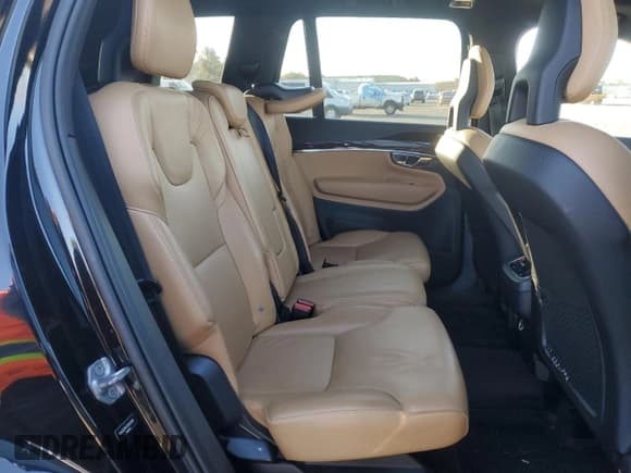 ✅ 2016 Volvo XC90 T6 Momentum • VIN: YV4A22PK2G1034380 • Lot: 86731974. Listed on Copart with 96,771 mi. Free auction sales archive from the USA and detailed vehicle history report at DreamBid. Image 11.