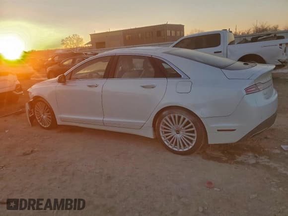 ✅ 2017 Lincoln MKZ Reserve • VIN: 3LN6L5F92HR602197 • Lot: 94865225. Wystawiony na Copart z przebiegiem 63 805 mil. Bezpłatny archiwum sprzedaży aukcyjnych z USA i szczegółowy raport historii pojazdu na DreamBid. Zdjęcie 2.