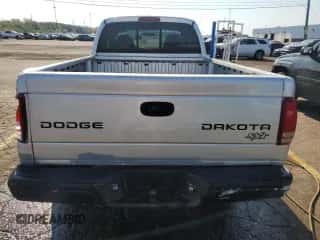 2004 Dodge Dakota z VIN 1D7GL12K94S595067, wystawiony jako Copart lot #71470414 z przebiegiem 157 284 mil mil oraz Czysty tytuł • Clean title. Historia ofert i sprzedaży dostępna na DreamBid. Obrazek 6.