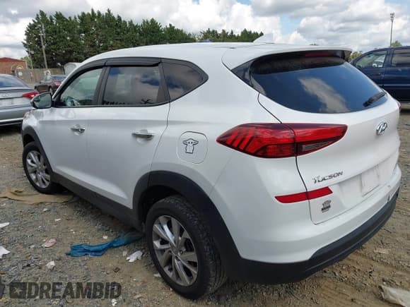 ✅ 2019 Hyundai Tucson SE • VIN: KM8J2CA4XKU892685 • Лот: 43179204. Опубликован ранее на IAAI с пробегом 106 612 миль. Бесплатный доступ к архиву аукционных продаж из США и подробный отчёт об истории автомобиля на DreamBid. Изображение 3.
