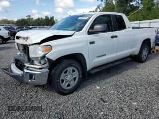✅ 2016 Toyota Tundra SR5 • VIN: 5TFRW5F11GX204827 • Лот: 69697925. Опубликован ранее на Copart с пробегом 137 445 миль. Бесплатный доступ к архиву аукционных продаж из США и подробный отчёт об истории автомобиля на DreamBid. Изображение 1.