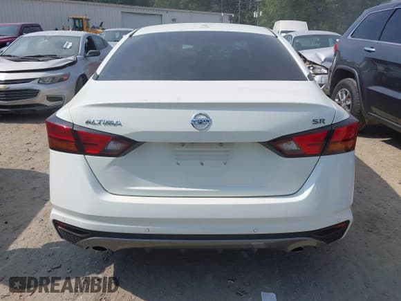✅ 2021 Nissan Altima SR • VIN: 1N4BL4CV1MN391964 • Lot: 42582178. Listed on IAAI with 57,318 mi. Free auction sales archive from the USA and detailed vehicle history report at DreamBid. Image 16.