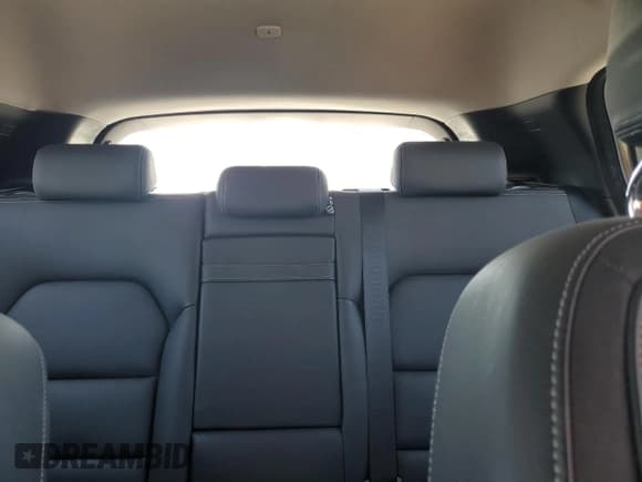 ✅ 2017 Infiniti QX30 Premium • VIN: SJKCH5CR2HA035283 • Lot: 71425935. Wystawiony na Copart z przebiegiem 58 667 mil. Bezpłatny archiwum sprzedaży aukcyjnych z USA i szczegółowy raport historii pojazdu na DreamBid. Zdjęcie 10.