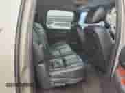 2014 Chevrolet Suburban LT z VIN 1GNSKJE77ER190744, wystawiony jako Copart lot #90239255 z przebiegiem Nie podano mil oraz Czysty tytuł • Clean title. Historia ofert i sprzedaży dostępna na DreamBid. Obrazek 10.