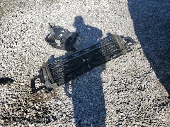 ✅ 2021 Ford Expedition Limited • VIN: 1FMJU2AT8MEA34401 • Lot: 57425295. Listed on Copart with 84,306 mi. Free auction sales archive from the USA and detailed vehicle history report at DreamBid. Image 13.