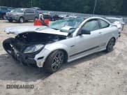 ✅ 2014 Mercedes-Benz C 250 • VIN: WDDGJ4HB0EG198267 • Lot: 42495263. Wystawiony na IAAI z przebiegiem 98 824 mil. Bezpłatny archiwum sprzedaży aukcyjnych z USA i szczegółowy raport historii pojazdu na DreamBid. Zdjęcie 16.