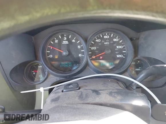 ✅ 2011 Chevrolet Silverado 1500 Work Truck • VIN: 1GCNCPEX1BZ307512 • Lot: 43480692. Listed on IAAI with 177,194 mi. Free auction sales archive from the USA and detailed vehicle history report at DreamBid. Image 7.