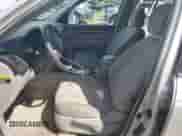 ✅ 2007 Hyundai Santa Fe GLS • VIN: 5NMSG13D87H004025 • Lot: 74085044. Wystawiony na Copart z przebiegiem Nie podano mil. Skorzystaj z bezpłatnego archiwum sprzedaży aukcyjnych z USA i zobacz szczegółowy raport historii pojazdu na DreamBid. Zdjęcie 7.