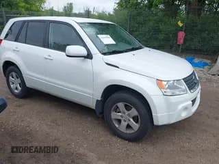 ✅ 2011 Suzuki Grand Vitara Premium • VIN: JS3TD0D21B4103177 • Lot: 42519960. Wystawiony na IAAI z przebiegiem 140 160 mil. Bezpłatny archiwum sprzedaży aukcyjnych z USA i szczegółowy raport historii pojazdu na DreamBid. Zdjęcie 1.
