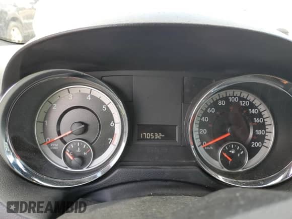 2016 Dodge Grand Caravan American Value z VIN 2C4RDGBG9GR205024, wystawiony jako Copart lot #85703905 z przebiegiem 170 532 mil mil oraz Szkoda całkowita • Salvage title. Historia ofert i sprzedaży dostępna na DreamBid. Obrazek 9.