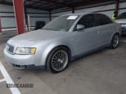✅ 2002 Audi A4 3.0L • VIN: WAULT68E62A132519 • Lot: 43197898. Wystawiony na IAAI z przebiegiem 165 321 mil. Bezpłatny archiwum sprzedaży aukcyjnych z USA i szczegółowy raport historii pojazdu na DreamBid. Zdjęcie 2.