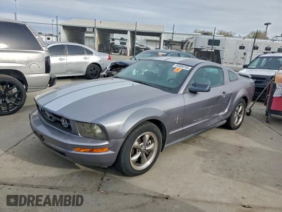 ✅ 2006 Ford Mustang Standard • VIN: 1ZVFT80N365142394 • Lot: 94908765. Listed on Copart with 168,147 mi. Free auction sales archive from the USA and detailed vehicle history report at DreamBid. Image 1.