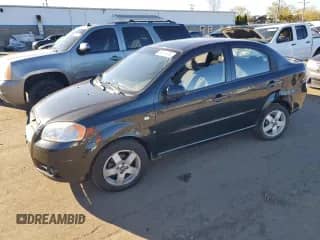 2007 Chevrolet Aveo LT z VIN KL1TG56677B046769, wystawiony jako Copart lot #86614355 z przebiegiem 128 124 mil mil oraz Szkoda całkowita • Salvage title. Historia ofert i sprzedaży dostępna na DreamBid. Obrazek 1.