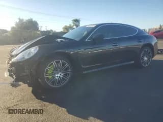 ✅ 2015 Porsche Panamera S E-Hybrid • VIN: WP0AD2A73FL040502 • Lot: 90325415. Wystawiony na Copart z przebiegiem 93 025 mil. Bezpłatny archiwum sprzedaży aukcyjnych z USA i szczegółowy raport historii pojazdu na DreamBid. Zdjęcie 1.