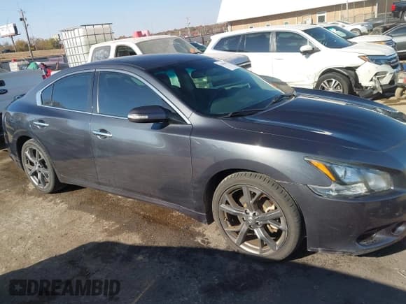 ✅ 2013 Nissan Maxima S • VIN: 1N4AA5AP5DC816948 • Lot: 43688605. Listed on IAAI with 81,726 mi. Free auction sales archive from the USA and detailed vehicle history report at DreamBid. Image 14.
