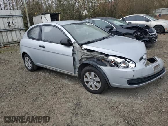 2009 Hyundai Accent Auto GS с VIN KMHCM36C09U137834, выставлен на аукционе Copart как лот 75289454 с пробегом 214 416 миль миль и Списание • Salvage title. История ставок и продаж доступна на DreamBid. Изображение 4.