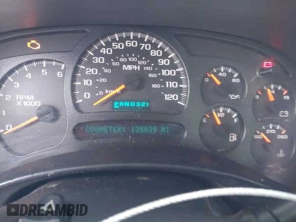 ✅ 2005 Chevrolet Silverado 2500HD Work Truck • VIN: 1GCHK24U95E257271 • Лот: 41284862. Опубликован ранее на IAAI с пробегом 135 839 миль. Бесплатный доступ к архиву аукционных продаж из США и подробный отчёт об истории автомобиля на DreamBid. Изображение 7.