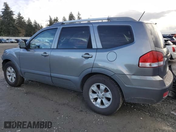 ✅ 2009 Kia Borrego LX • VIN: KNDJH741495024035 • Лот: 44590915. Опубликован ранее на Copart с пробегом 239 400 миль. Бесплатный доступ к архиву аукционных продаж из США и подробный отчёт об истории автомобиля на DreamBid. Изображение 2.